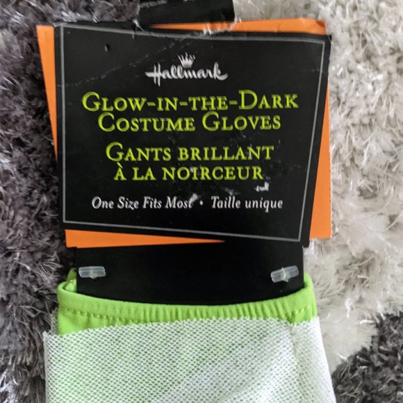 🧟 Zombie / Mummy Arm Warmer Gloves - Picture 3 of 3